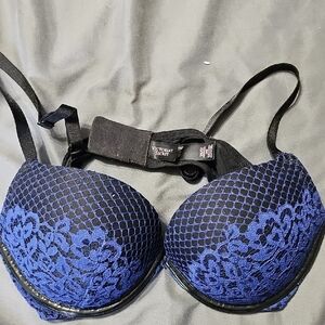Victoria's Secret Black and Blue Lace Bra